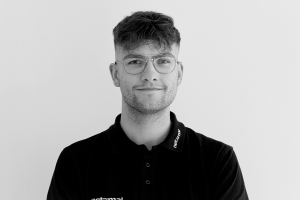 Lasse, Support-Techniker und Ausbilder